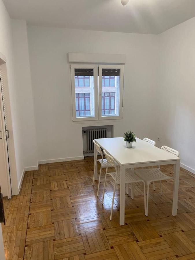 Apartamento Amplio En La Arena, 4 Hab Gijón